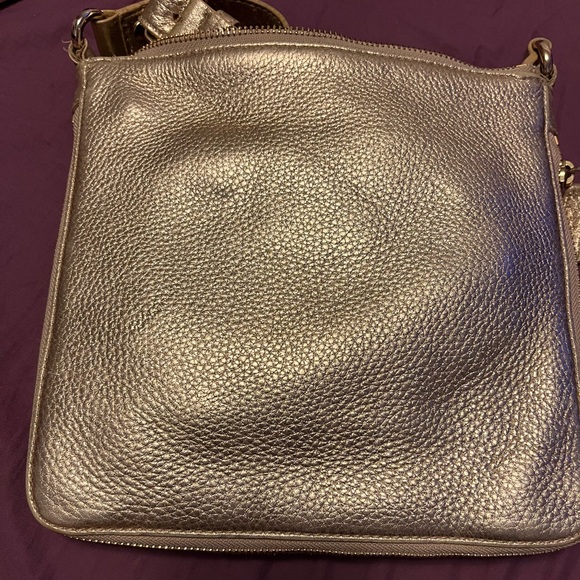 Leather Cole Haan Gold Crossbody (Expandable) Purse - Picture 3 of 9
